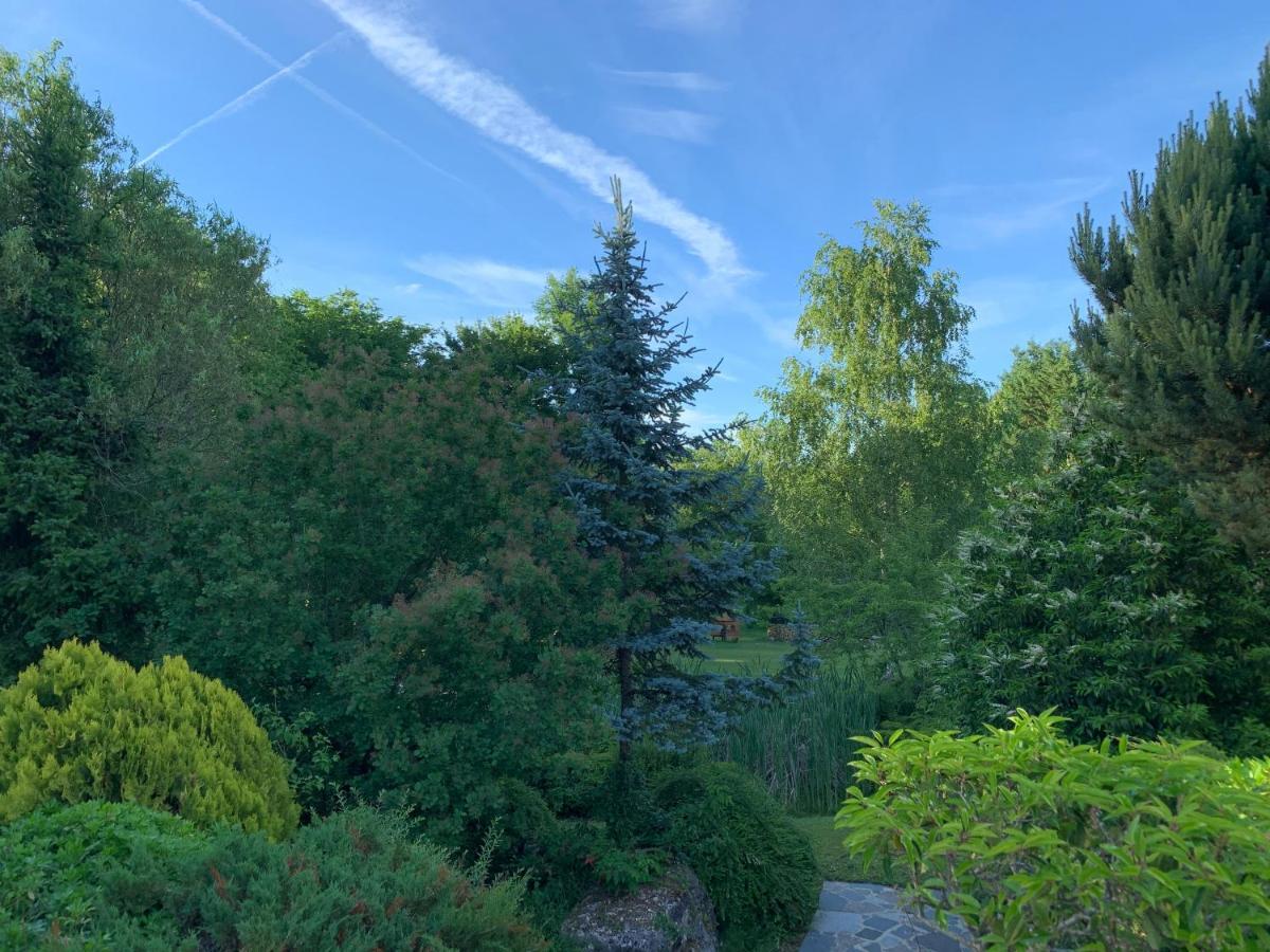 La Grignotiere Lodge & Spa Crecy-la-Chapelle Εξωτερικό φωτογραφία